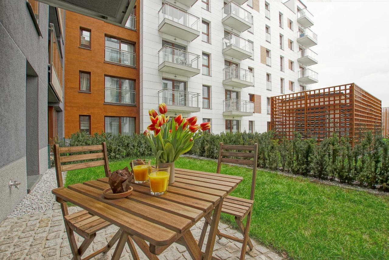City Center - Riverside By Apartmore Gdansk Exterior photo
